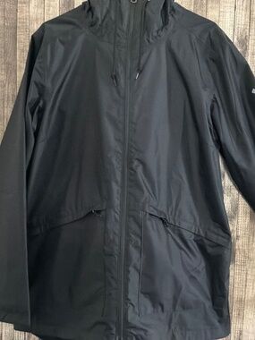COLUMBIA SPORTSWEAR CO. JACKET NWOT